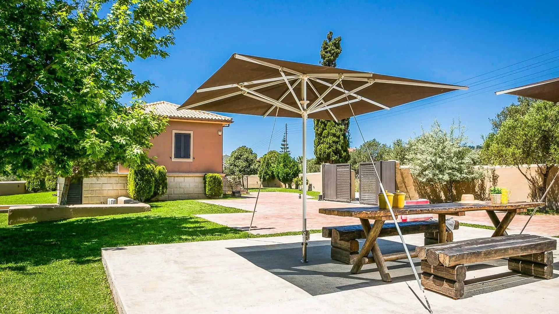 Villa Regaliki Svoronata Greece