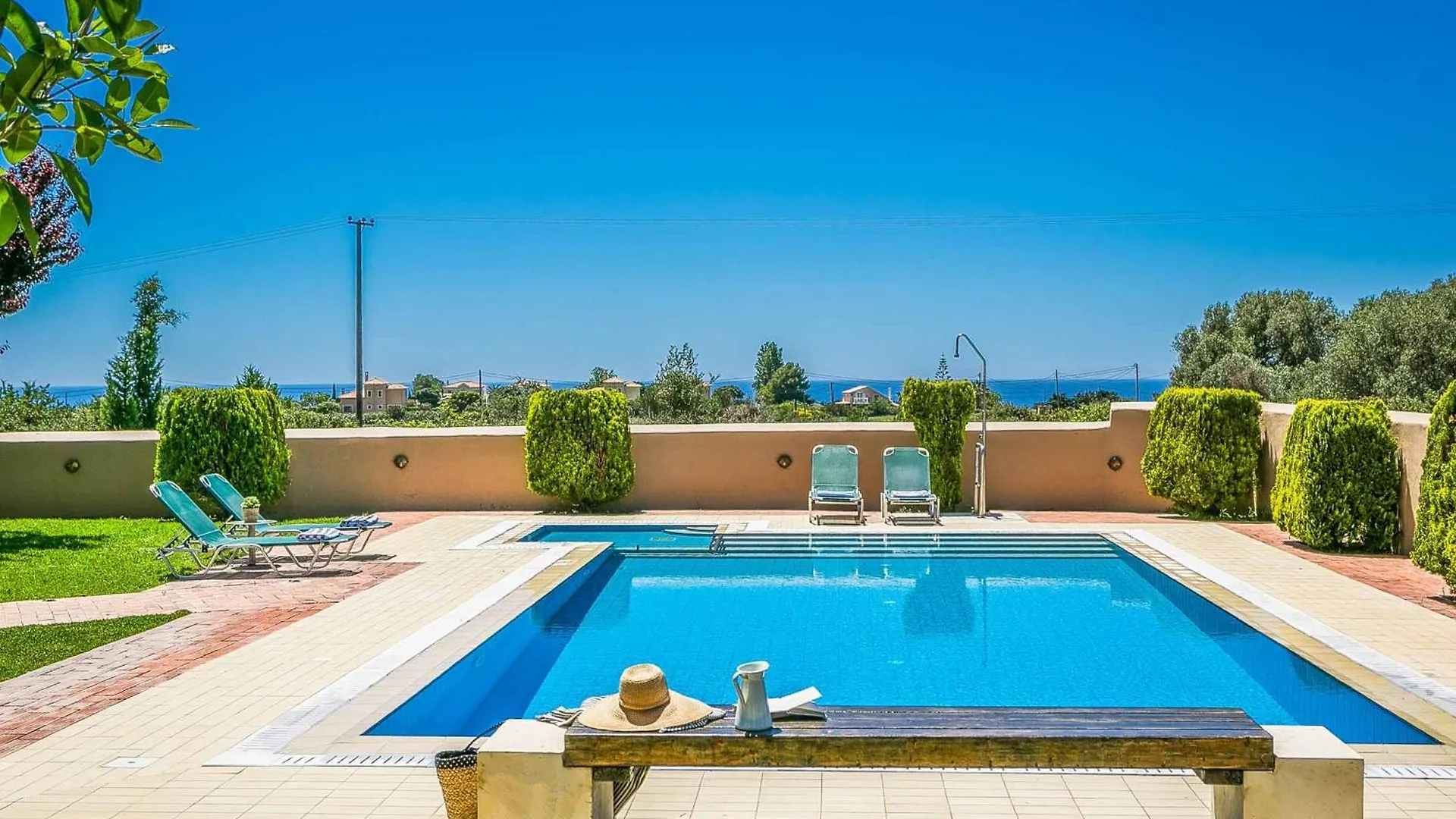 Villa Regaliki Svoronata